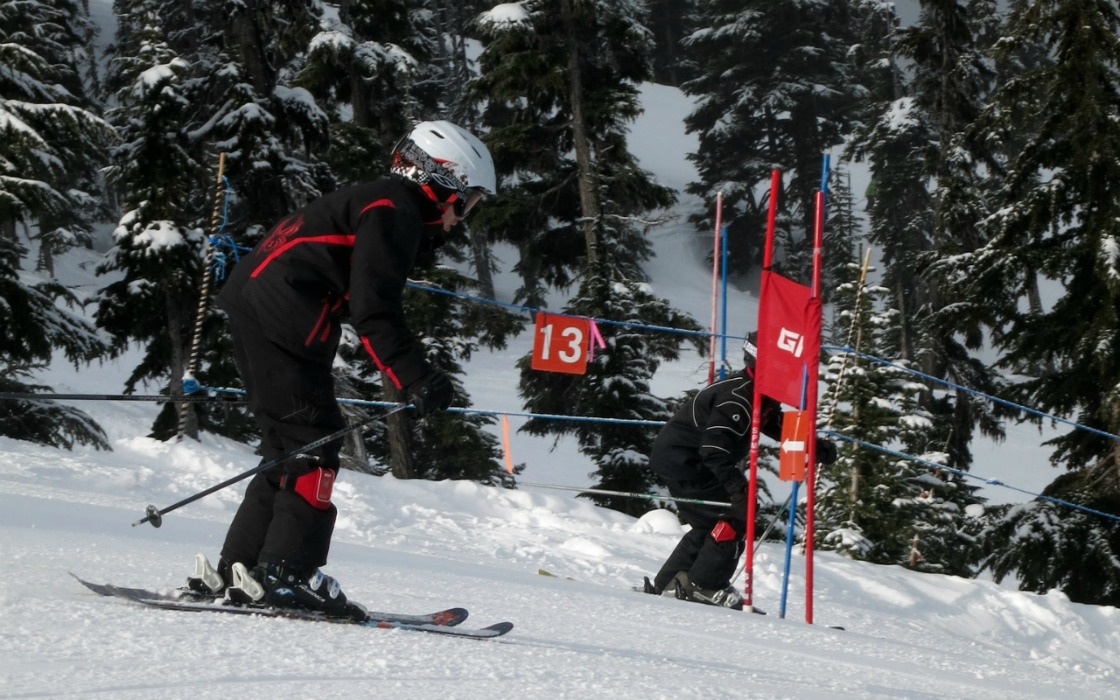 Pietro_skiing