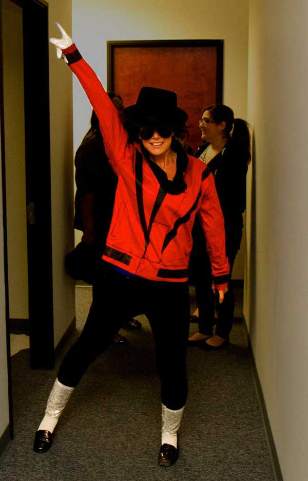 Michael-Jackson-moonwalk-fundraiser