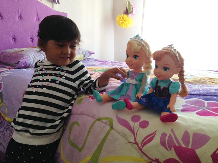 Aubrey with Frozen dolls