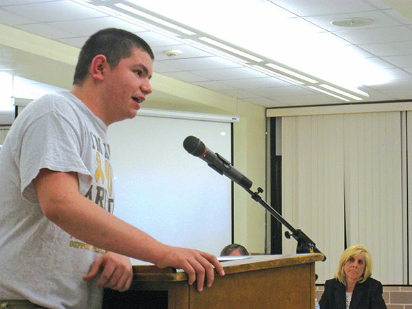 Todd gives a presentation about childhood cancer