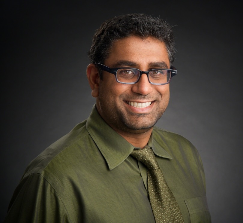 Dr. Nickhill Bhakta portrait