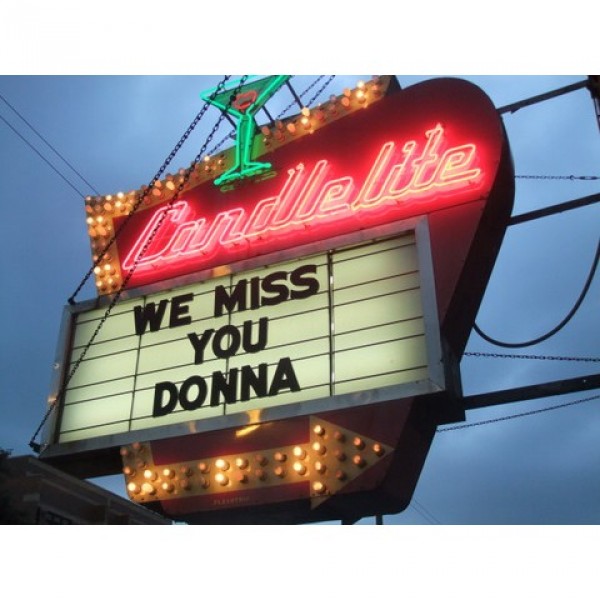 Donna's Good Things at Candlelite Chicago Event Logo