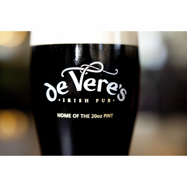 de Vere's Irish Pub, Davis Hosted by KRM Event Logo