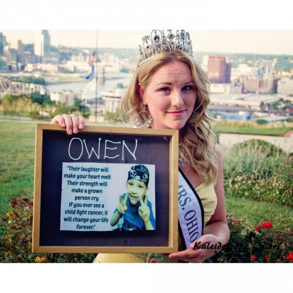 Mrs Captivating Queen for Owen Team Logo