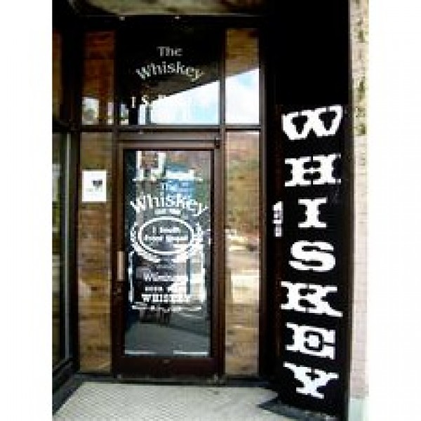 The whiskey Team Logo