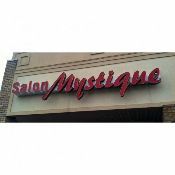 Salon mystique Team Logo